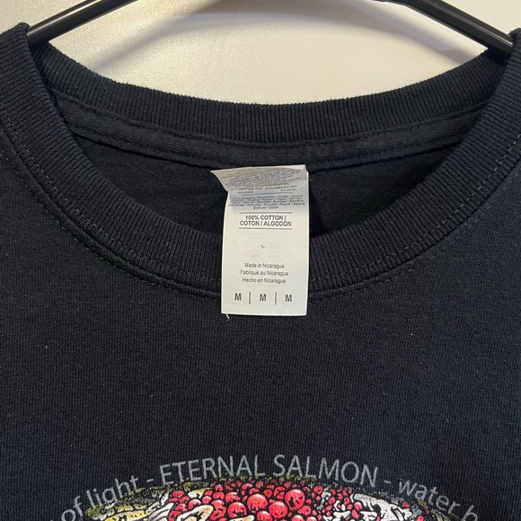 Salmon print shirt, medium, black shirt. Preowned great condition. Fishing - Picture 5 of 5